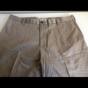 Dockers 40x30 kahki pants